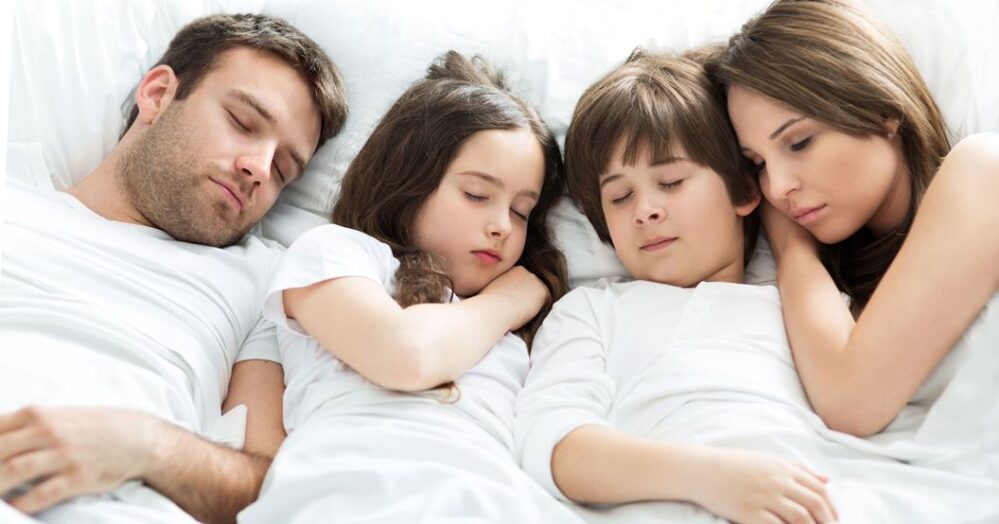 Sleeping With Kids to Parents